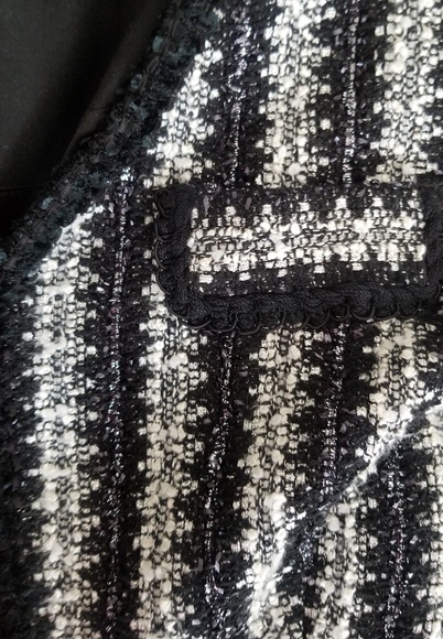 Louis Verdad Boucle Jacket - Picture 3 of 8